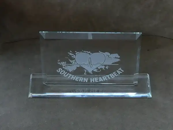 Falkland Islands team thanked for supporting defibrillator charity