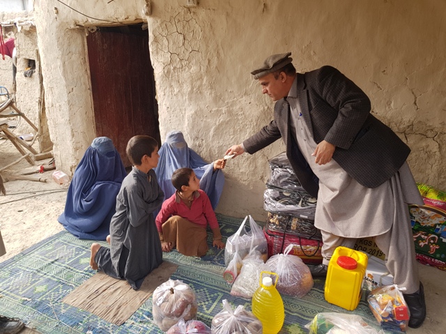 The Jamila family receiving support from SafeLane