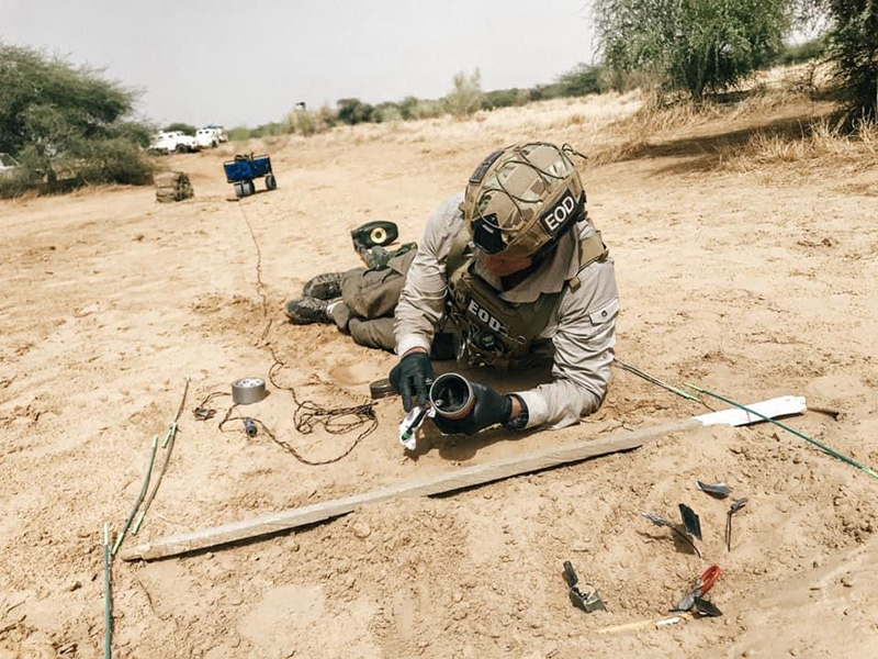 A safelane expert clearing a minefield